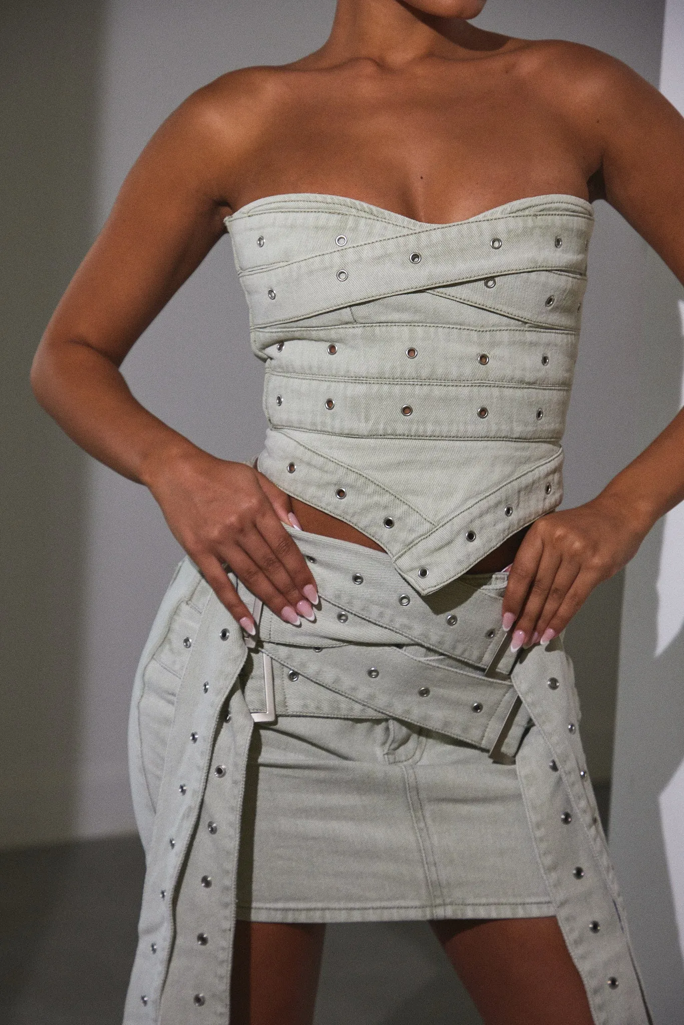 Belted denim skirt - Grey Wash