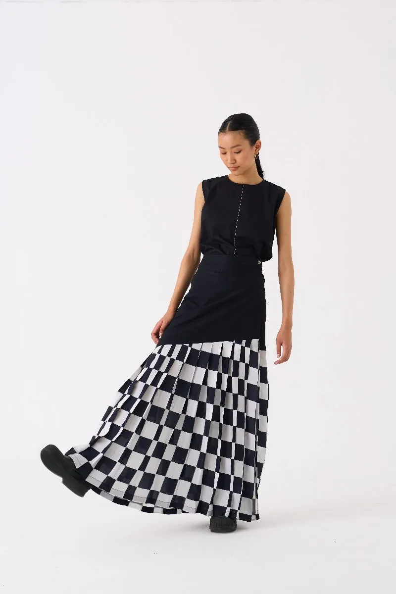 Checkered Skirt Black Check