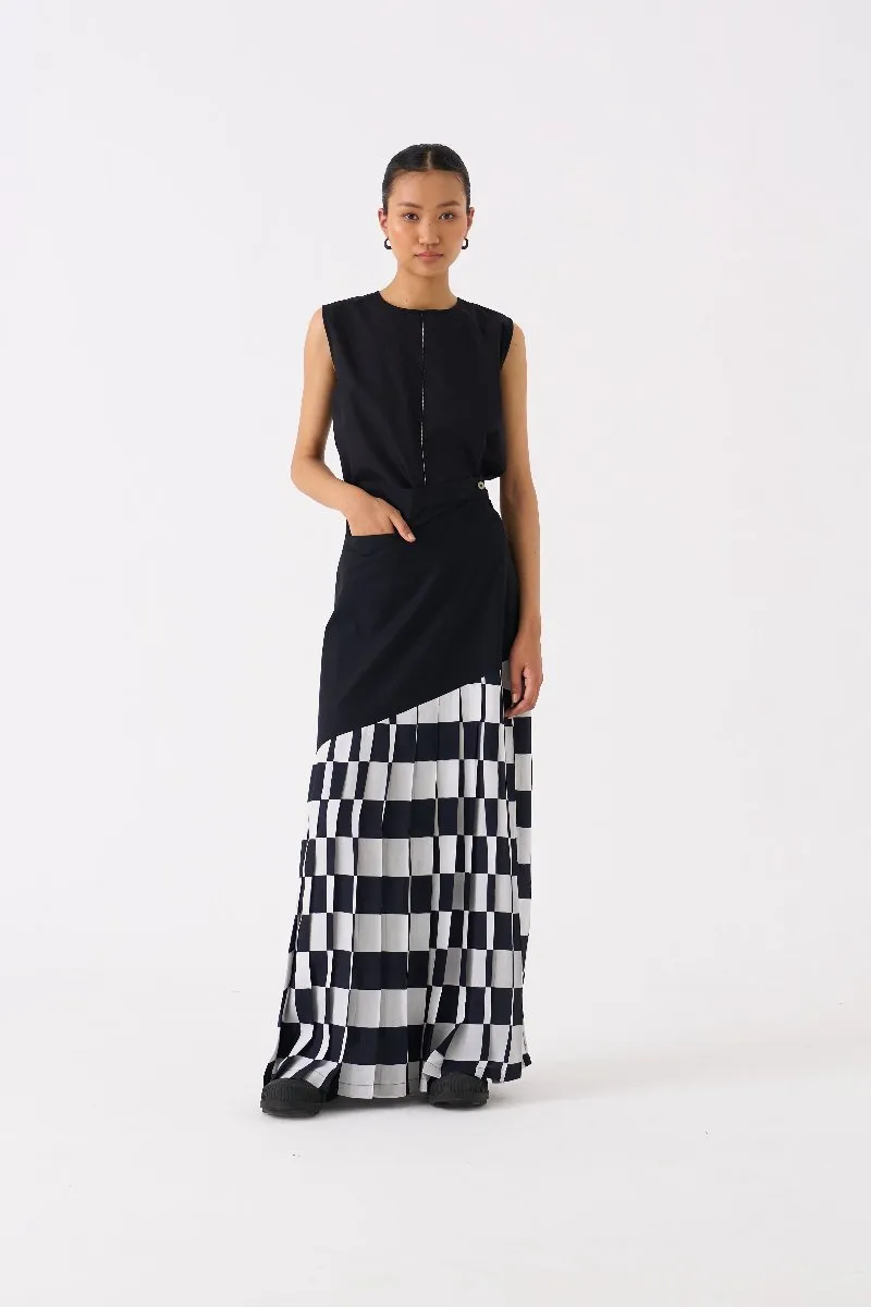 Checkered Skirt Black Check