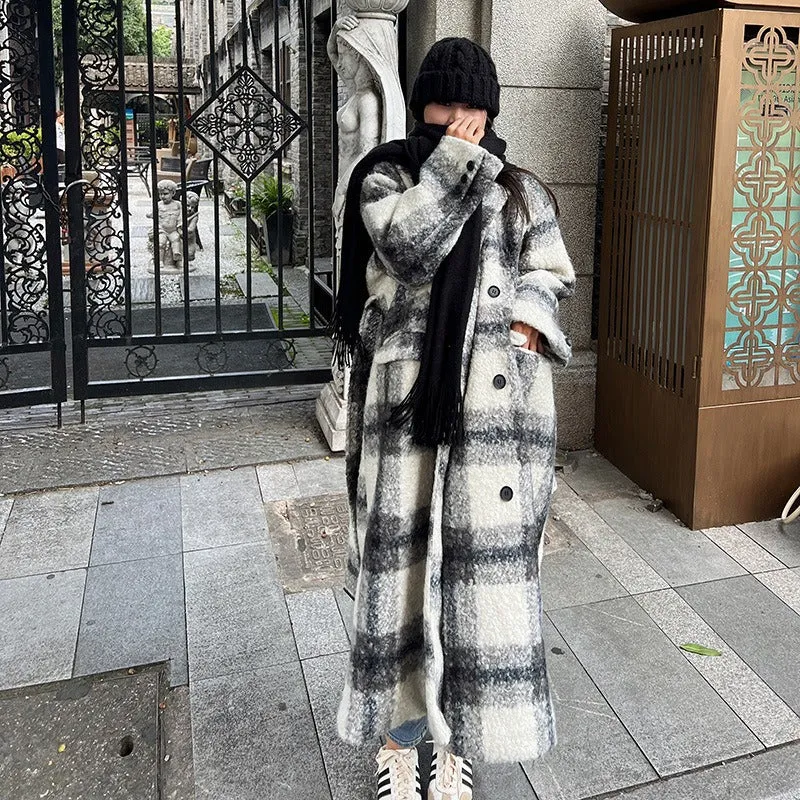 Retro plaid woolen coat women's autumn and winter Korean version loose and thick mid to long over the knee woolen coat